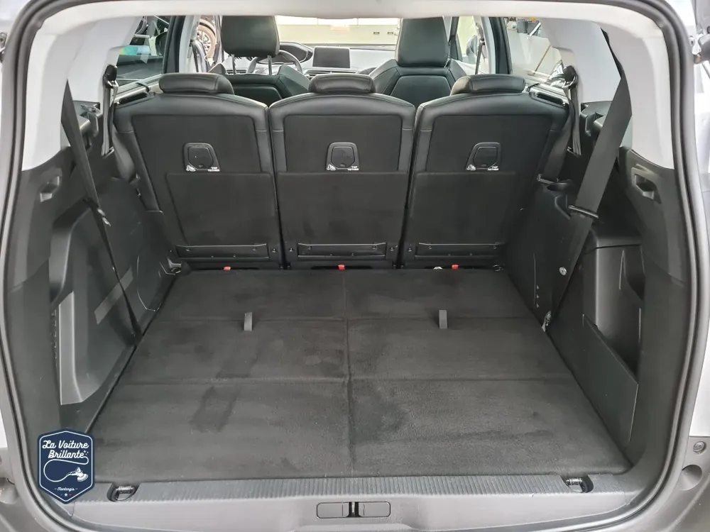 Nettoyage-interieur-exterieur-Peugeot-5008
